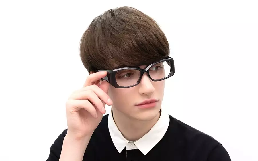Eyeglasses BUTTERFLY EFFECT BE2022J-3S  ブラック